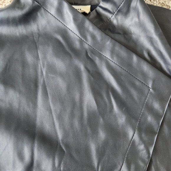 BB Dakota Black Faux Leather Long Sleeve Open Front Jacket - Picture 8 of 10